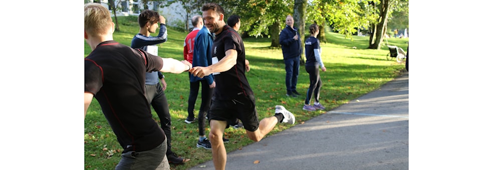 Bedriftsklasse i Brakvatnet Halvmaraton